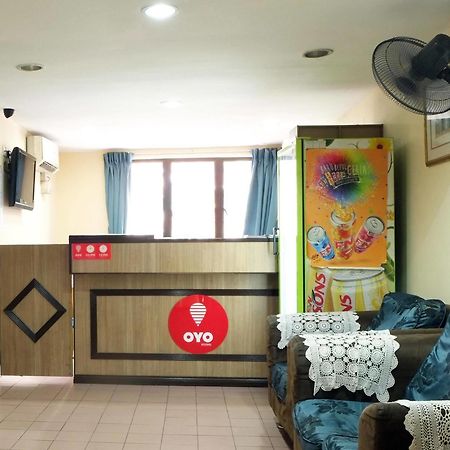 Hotel Surya Palace Куала-Лумпур Экстерьер фото