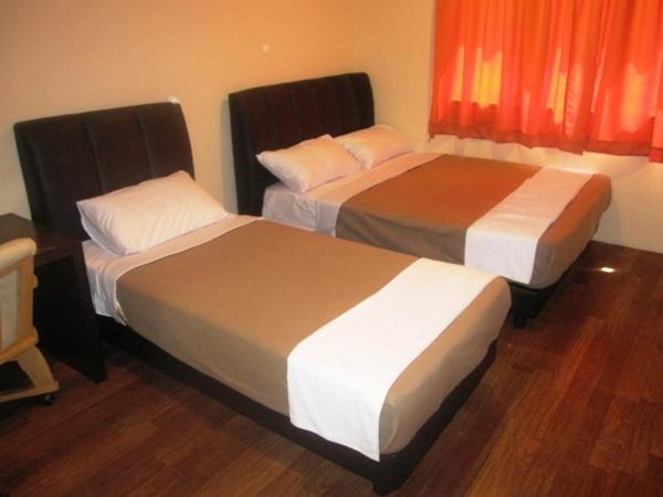 Hotel Surya Palace Куала-Лумпур Номер фото
